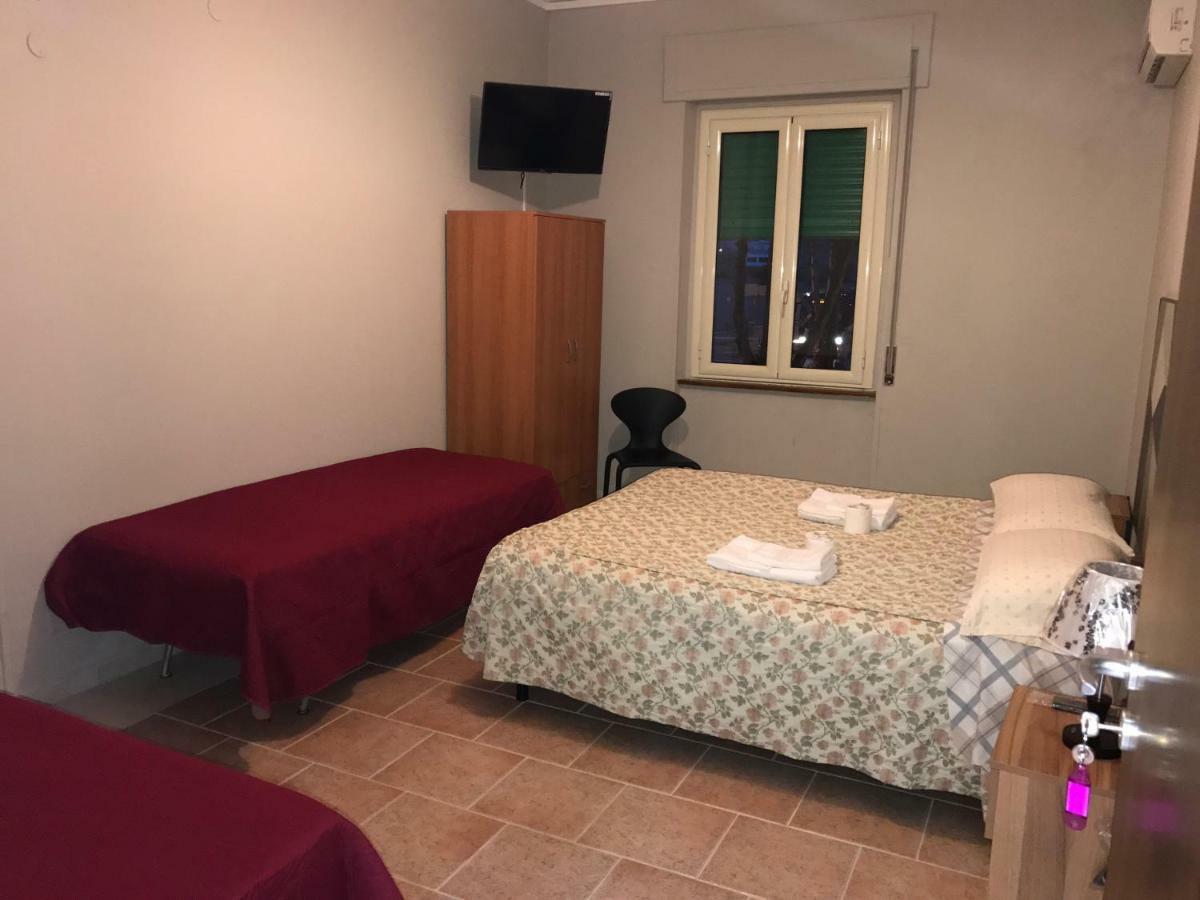 B&B Margherita Crotone Exteriör bild