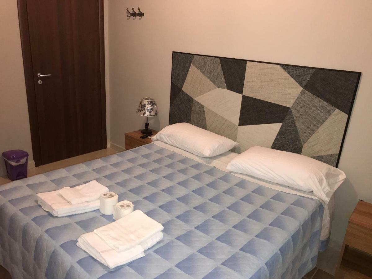 B&B Margherita Crotone Exteriör bild